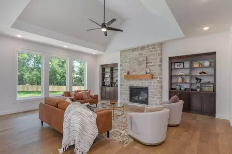 Living - 2187 N Silver Charm Ave, Springfield, MO 65802 photo 2 of 4
