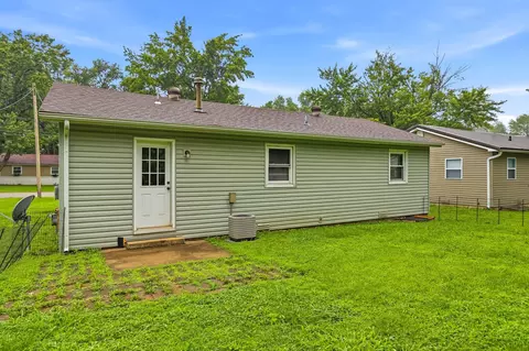 1302 S Estate Ave, Springfield, MO 65804 photo 13