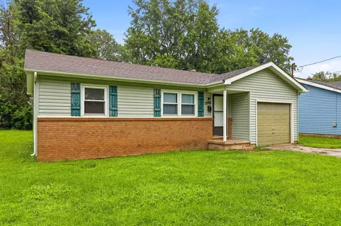 1302 S Estate Ave, Springfield, MO 65804 photo 3