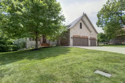 Exterior - 6116 S Danforth Ave, Springfield, MO 65804 photo 5 of 10