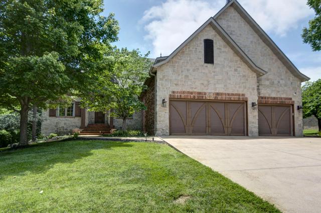 6116 S Danforth Ave, Springfield, MO 65804