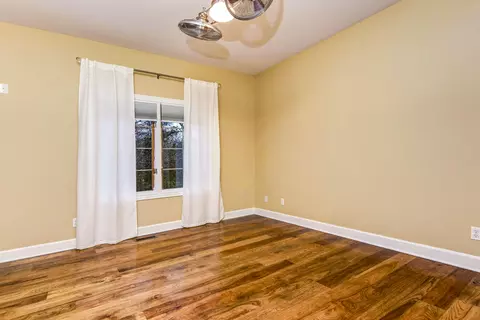 Bedroom - 6116 S Danforth Ave, Springfield, MO 65804 photo 4 of 5
