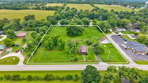 7810 State Highway 14, Sparta, MO 65753