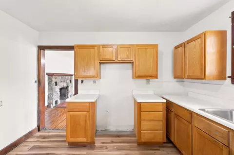Kitchen - 409 E Olive St, Bolivar, MO 65613 photo 3 of 3