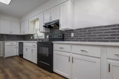 3427 S Nettleton Ave, Springfield, MO 65807 photo 7