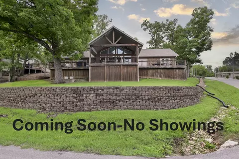 25318 Riverside Ln, Shell Knob, MO 65747