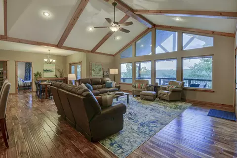 Living - 25318 Riverside Ln, Shell Knob, MO 65747 photo 1 of 4