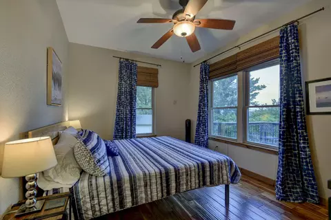 Bedroom - 25318 Riverside Ln, Shell Knob, MO 65747 photo 1 of 8