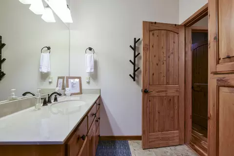 Bath - 25318 Riverside Ln, Shell Knob, MO 65747 photo 2 of 6
