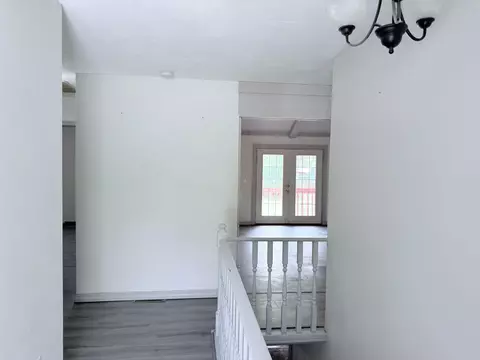 Entry Way - 1509 E Hartley St, Ozark, MO 65721 photo 2 of 6