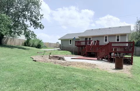 Exterior - 1509 E Hartley St, Ozark, MO 65721 photo 2 of 16