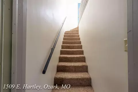 Entry Way - 1509 E Hartley St, Ozark, MO 65721 photo 4 of 6