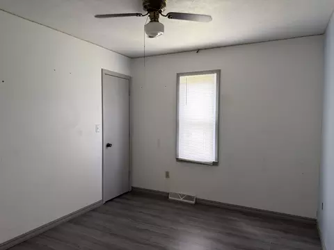 Bedroom - 1509 E Hartley St, Ozark, MO 65721 photo 2 of 4