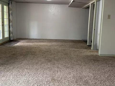 Living - 1509 E Hartley St, Ozark, MO 65721 photo 6 of 10