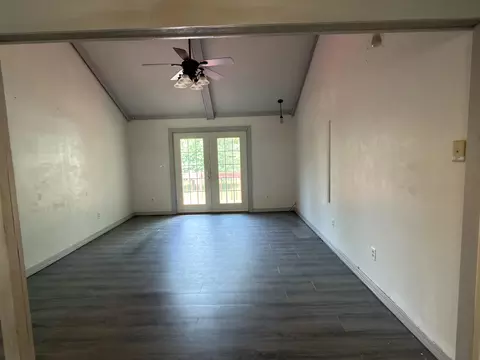 Living - 1509 E Hartley St, Ozark, MO 65721 photo 4 of 10