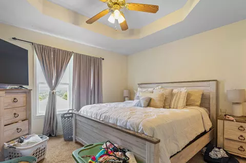 Bedroom - 278 280 Forest Ln, Branson, MO 65616 photo 4 of 6