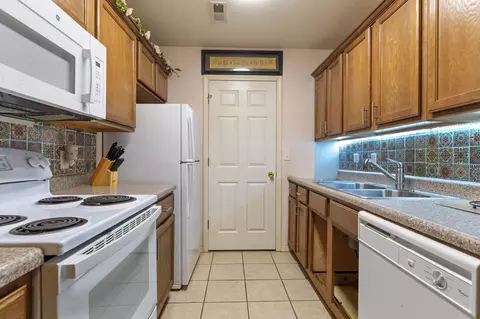 Kitchen - 296 298 Forest Ln, Branson, MO 65616 photo 1 of 3