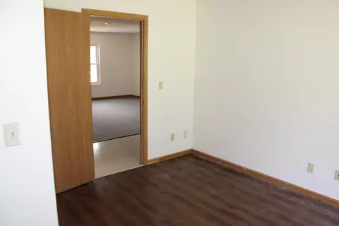 Bedroom - 3110 S Lakeside Ave, Springfield, MO 65804 photo 2 of 4