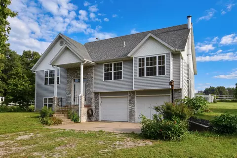 306 Spring Vly, Marshfield, MO 65706