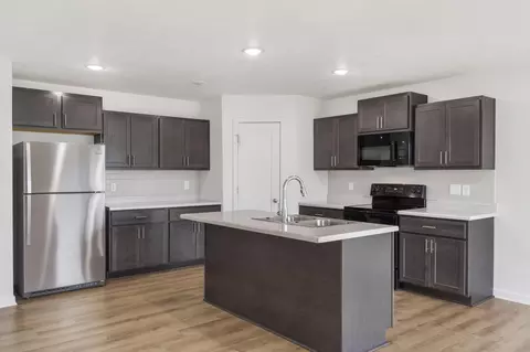 Kitchen - 558 S Abigail Ave, Republic, MO 65738 photo 1 of 3