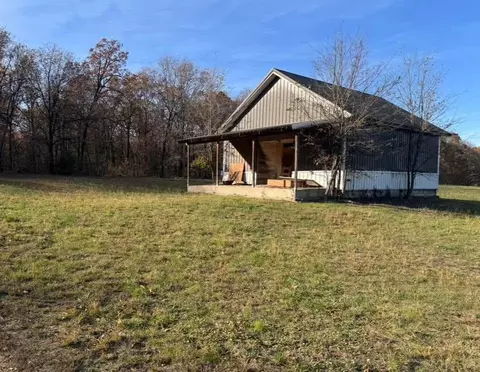 10916 Blue Bird Rd, Gravette, AR 72736