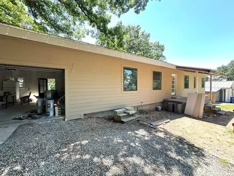 134 Lillian Ln, Kimberling City, MO 65686