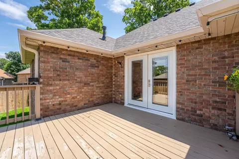 Exterior - 883 Dustin Ln, Nixa, MO 65714 photo 6 of 9