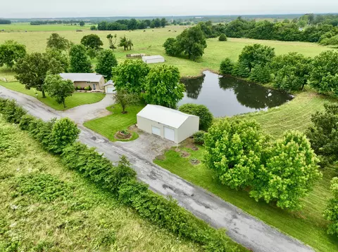 View/Area - 12459 Farm Road 1015, Exeter, MO 65647 photo 4 of 12