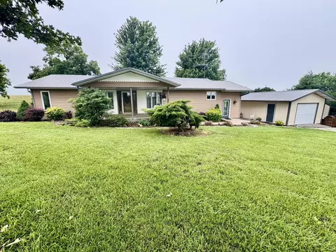 12459 Farm Road 1015, Exeter, MO 65647