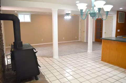 Living - 267 Dickens Cir, Forsyth, MO 65653 photo 2 of 3