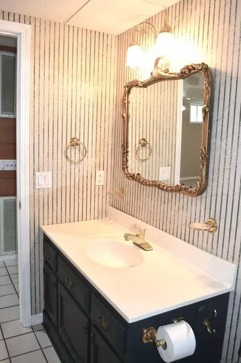 Bath - 267 Dickens Cir, Forsyth, MO 65653 photo 7 of 7