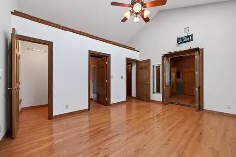Bedroom - 537 W Talmage St, Springfield, MO 65803 photo 1 of 6