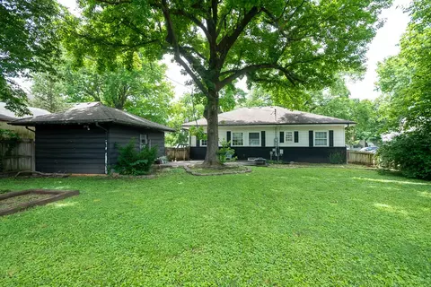 Exterior - 1218 S National Ave, Springfield, MO 65804 photo 9 of 11