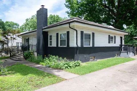 Exterior - 1218 S National Ave, Springfield, MO 65804 photo 5 of 11