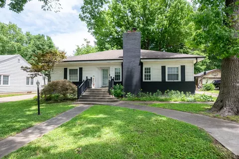 Exterior - 1218 S National Ave, Springfield, MO 65804 photo 2 of 11