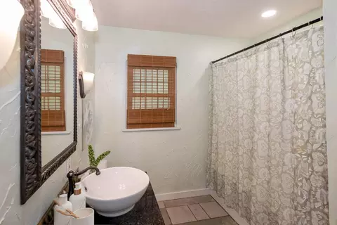 Bath - 1218 S National Ave, Springfield, MO 65804 photo 1 of 2