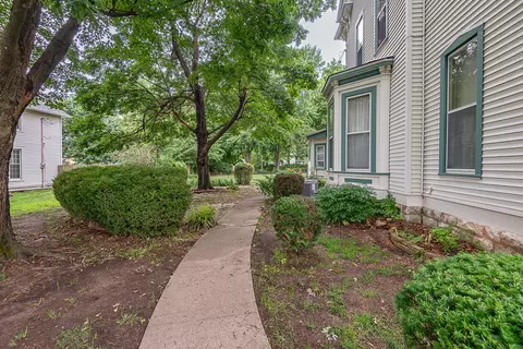 Exterior - 625 South Ave, Springfield, MO 65806 photo 9 of 23
