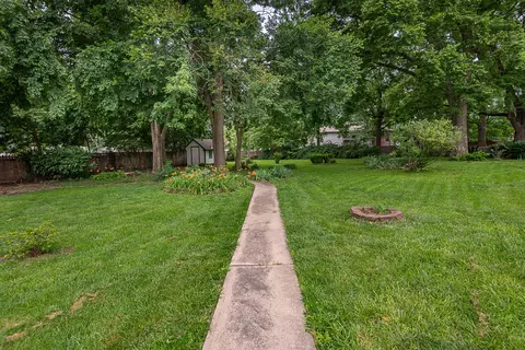 Exterior - 625 South Ave, Springfield, MO 65806 photo 16 of 23