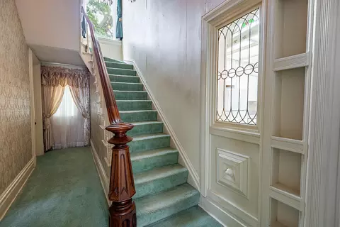 Entry Way - 625 South Ave, Springfield, MO 65806 photo 5 of 8
