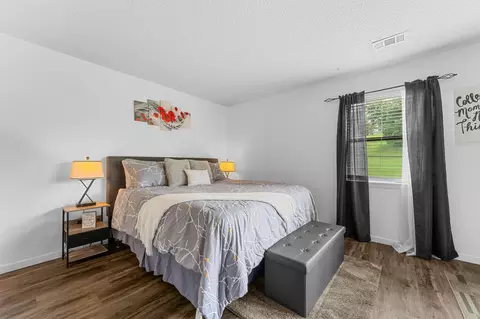 Bedroom - 230 Turnberry Rd #1, Branson, MO 65616 photo 1 of 4