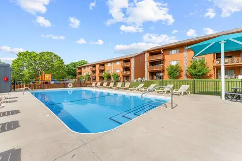 Exterior - 230 Turnberry Rd #1, Branson, MO 65616 photo 4 of 5
