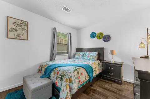 Bedroom - 230 Turnberry Rd #1, Branson, MO 65616 photo 4 of 4