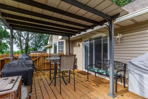 Exterior - 235 Springfield Rd, Buffalo, MO 65622 photo 2 of 5