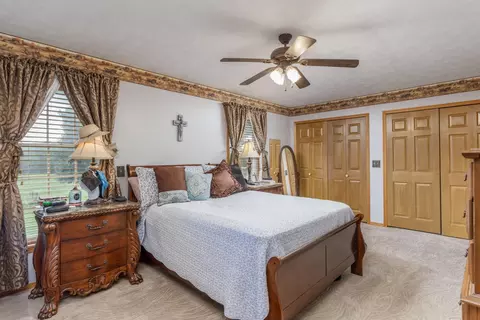 Bedroom - 235 Springfield Rd, Buffalo, MO 65622 photo 3 of 5