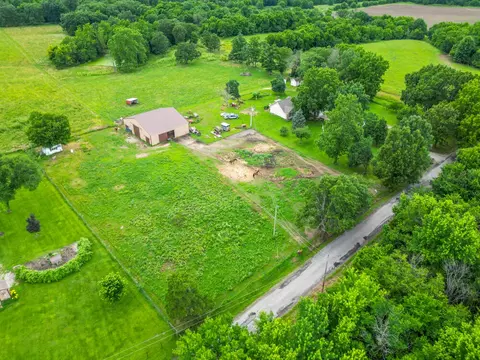 View/Area - 235 Springfield Rd, Buffalo, MO 65622 photo 6 of 12