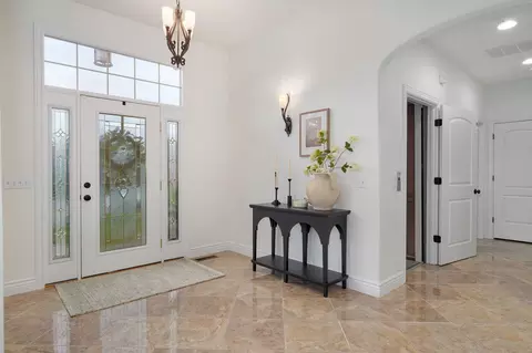 Entry Way - 2001 N 7th Ave, Ozark, MO 65721 photo 2 of 5