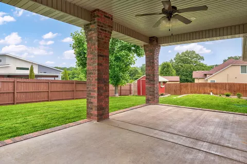 Exterior - 2001 N 7th Ave, Ozark, MO 65721 photo 7 of 14