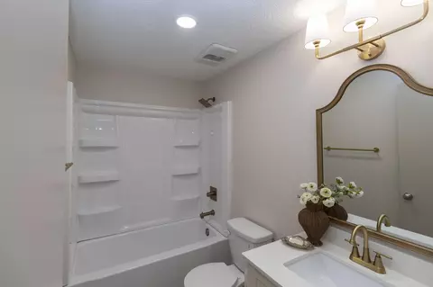 Bath - 1200 N Clifton Ave, Springfield, MO 65802 photo 1 of 5