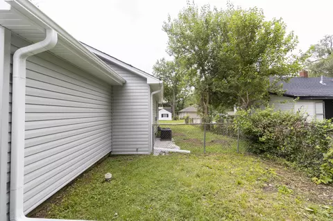 Exterior - 1200 N Clifton Ave, Springfield, MO 65802 photo 6 of 7