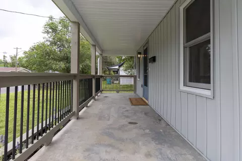 Exterior - 1200 N Clifton Ave, Springfield, MO 65802 photo 2 of 7